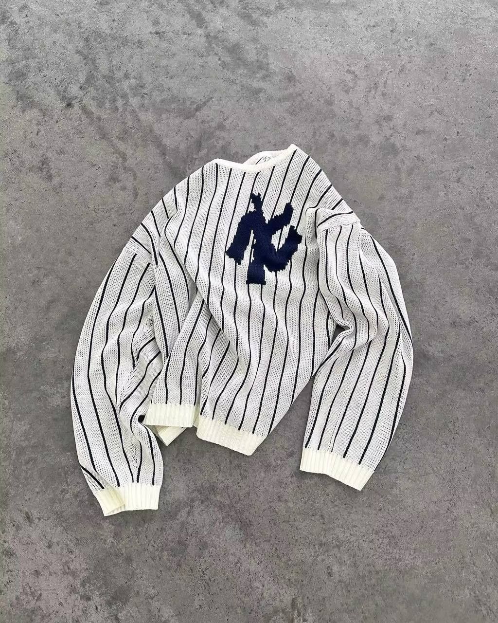 Japanese Brand × Vintage soft, quality knit sweater. Size US XL / EU 56 / 4 - 4 Thumbnail