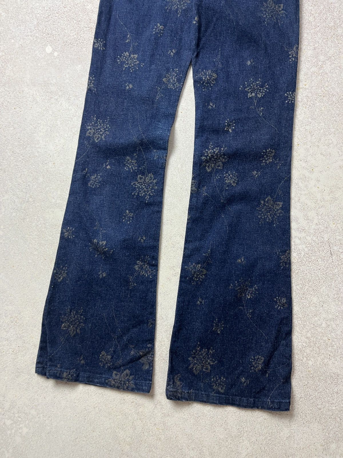 Versace Jeans Couture Vintage Versace Jeans Couture Flared Monogram Archive Size 28" / US 6 / IT 42 - 5 Thumbnail
