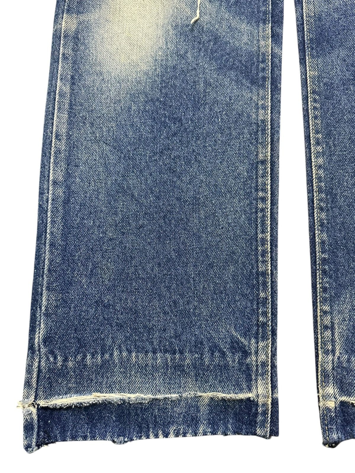 Lee Vintage 90s Lee Mud Wash Faded Whiskers Distress Style Jeans Size US 28 / EU 44 - 7 Thumbnail