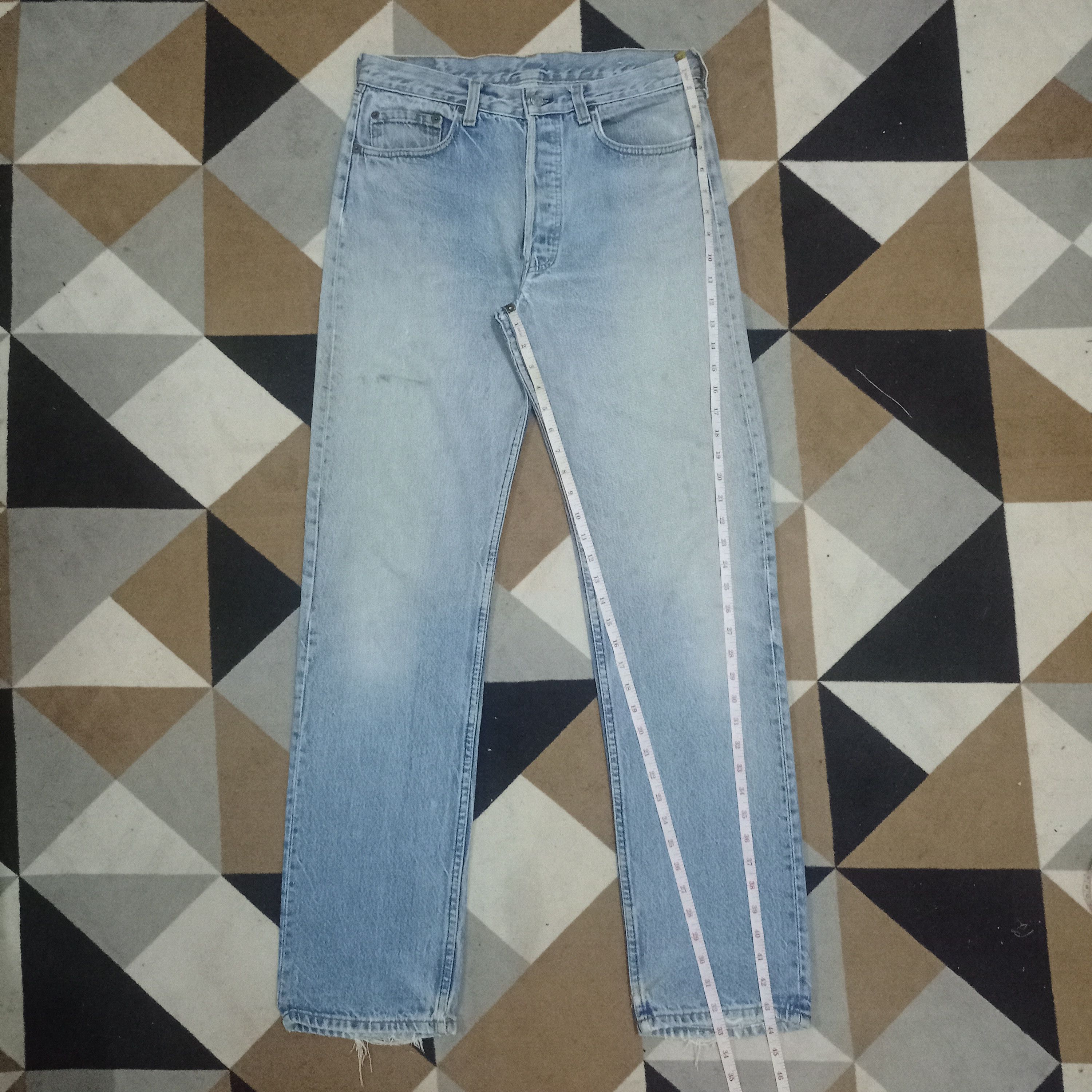 Levi's × Levi's Vintage Clothing Vintage 90s Levis 501 Blue Wash Distressed Jeans Size US 31 - 11 Thumbnail