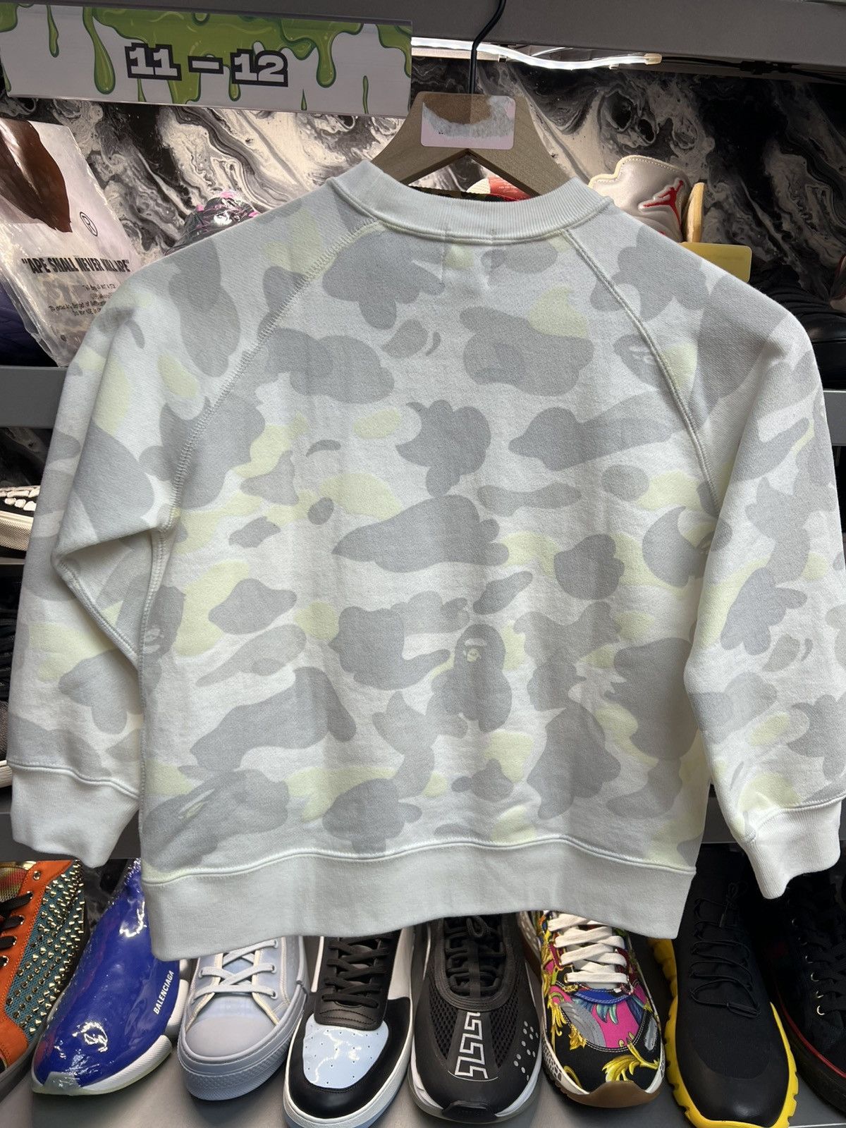 Bape Bape Space Camo Shark Crewneck Size US XXS / EU 40 - 2 Thumbnail