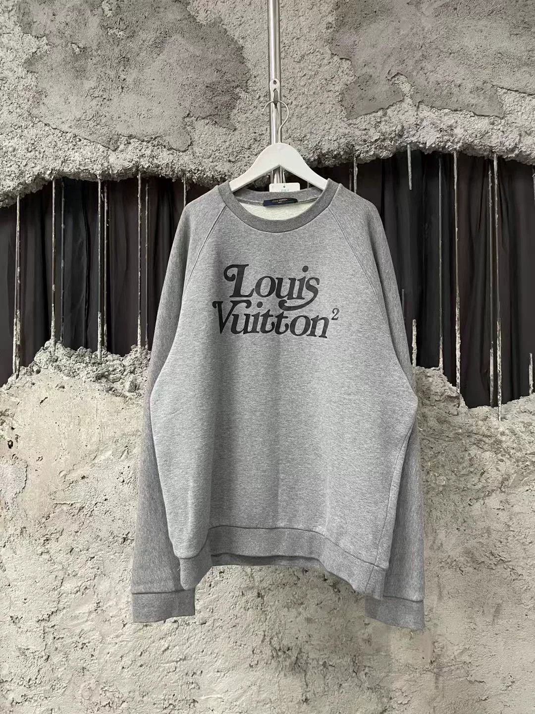 Louis Vuitton Louis Vuitton Nigo Square Print Sweatshirt Size US L / EU 52-54 / 3 - 1 Thumbnail