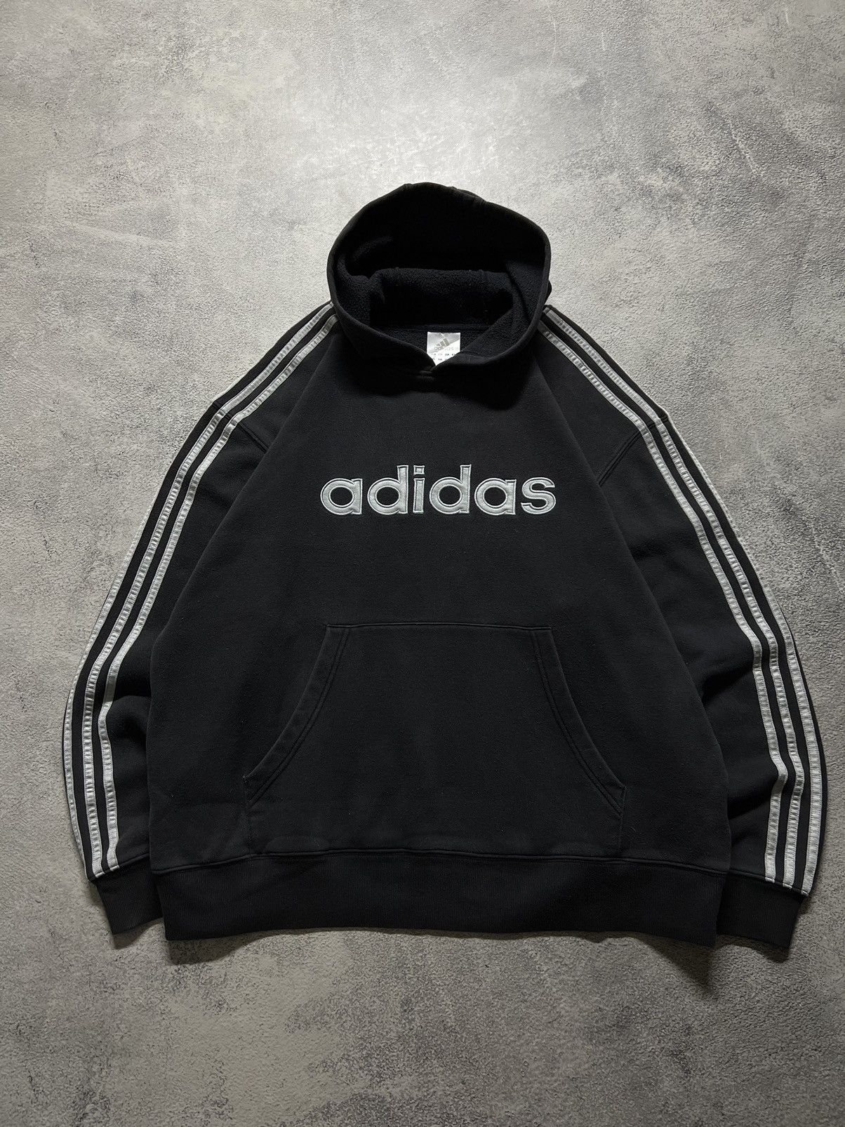 Adidas × Vintage Vintage Y2k Adidas 🖤 Spellout Big Logo Hoodie 00’s Size US L / EU 52-54 / 3 - 3 Thumbnail