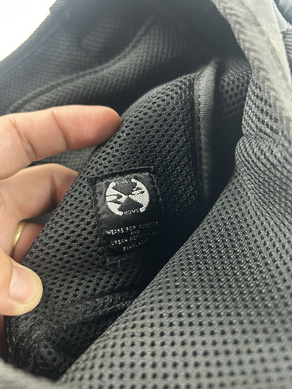 Final Home Issey Miyake - Final Home “Safety Life” Tote Bag Size ONE SIZE - 4 Thumbnail