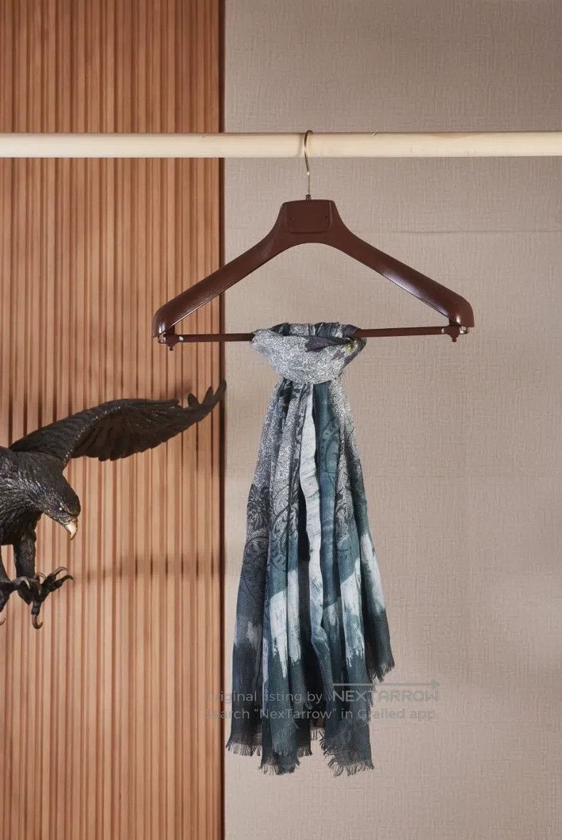 Loro Piana LORO PIANA size 140*140cm Fine-woven thin scarf shawl 70% c Size ONE SIZE - 1 Thumbnail