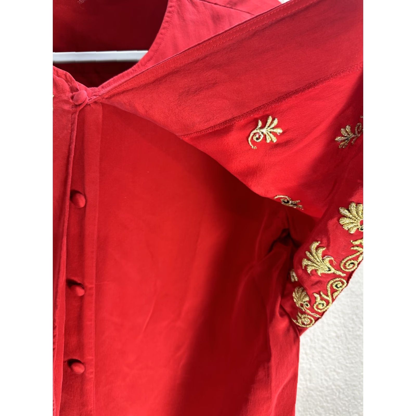 Diane von Furstenberg VINTAGE Diane von Furstenberg Red Silk Blazer Shirt Top Embroidered Sz S Dressy Party/Cocktail Blouse Womens Shirt Embroidered Red DVF Silk Blazer Size S / US 4 / IT 40 - 4 Thumbnail