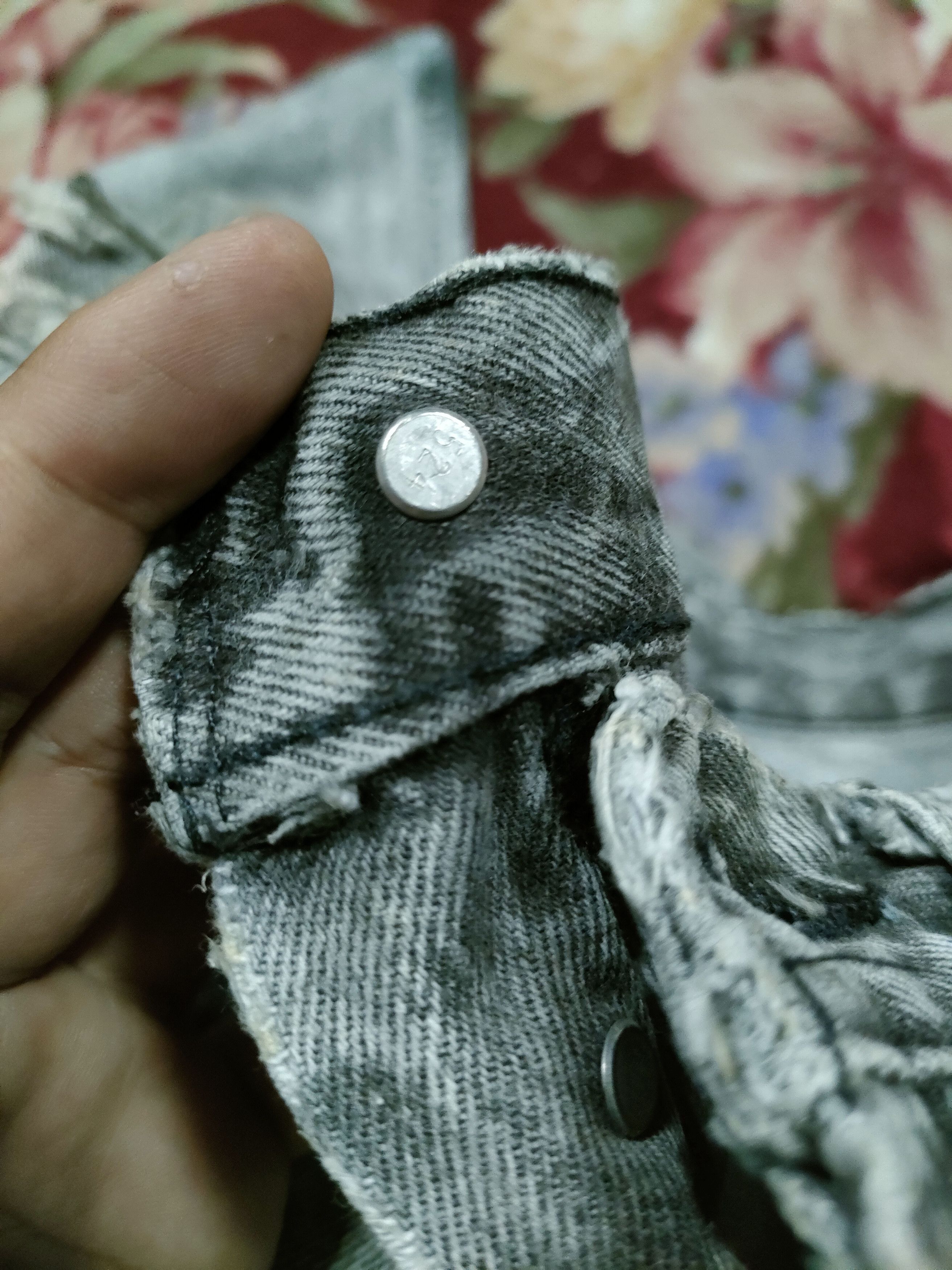 Levi's Vintage Distressed Levi's Stone Wash Size US 30 / EU 46 - 3 Thumbnail
