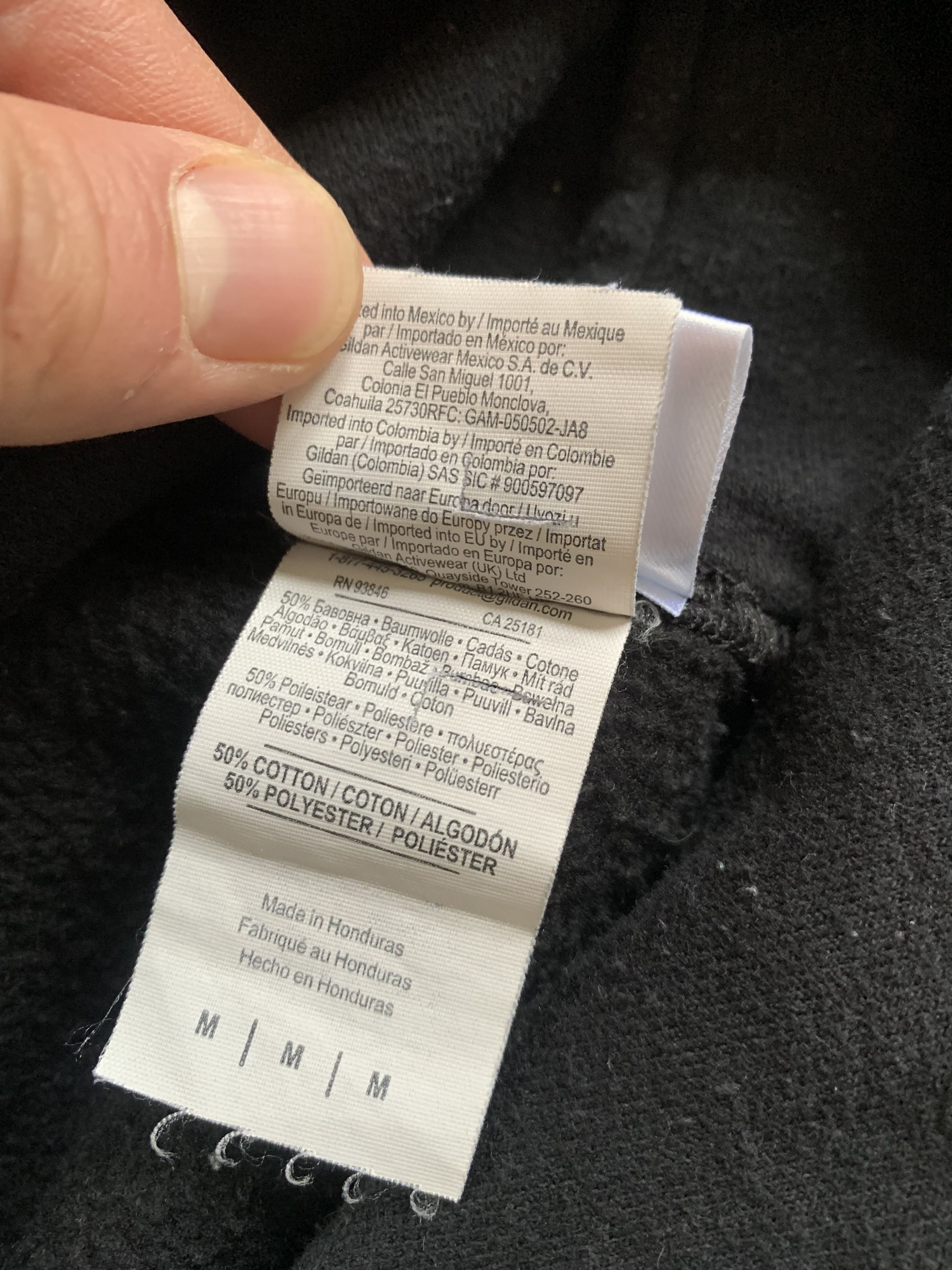 Band Tees The Beatles Gildan Big Logo Black Hoodie 2018 Size US M / EU 48-50 / 2 - 8 Thumbnail