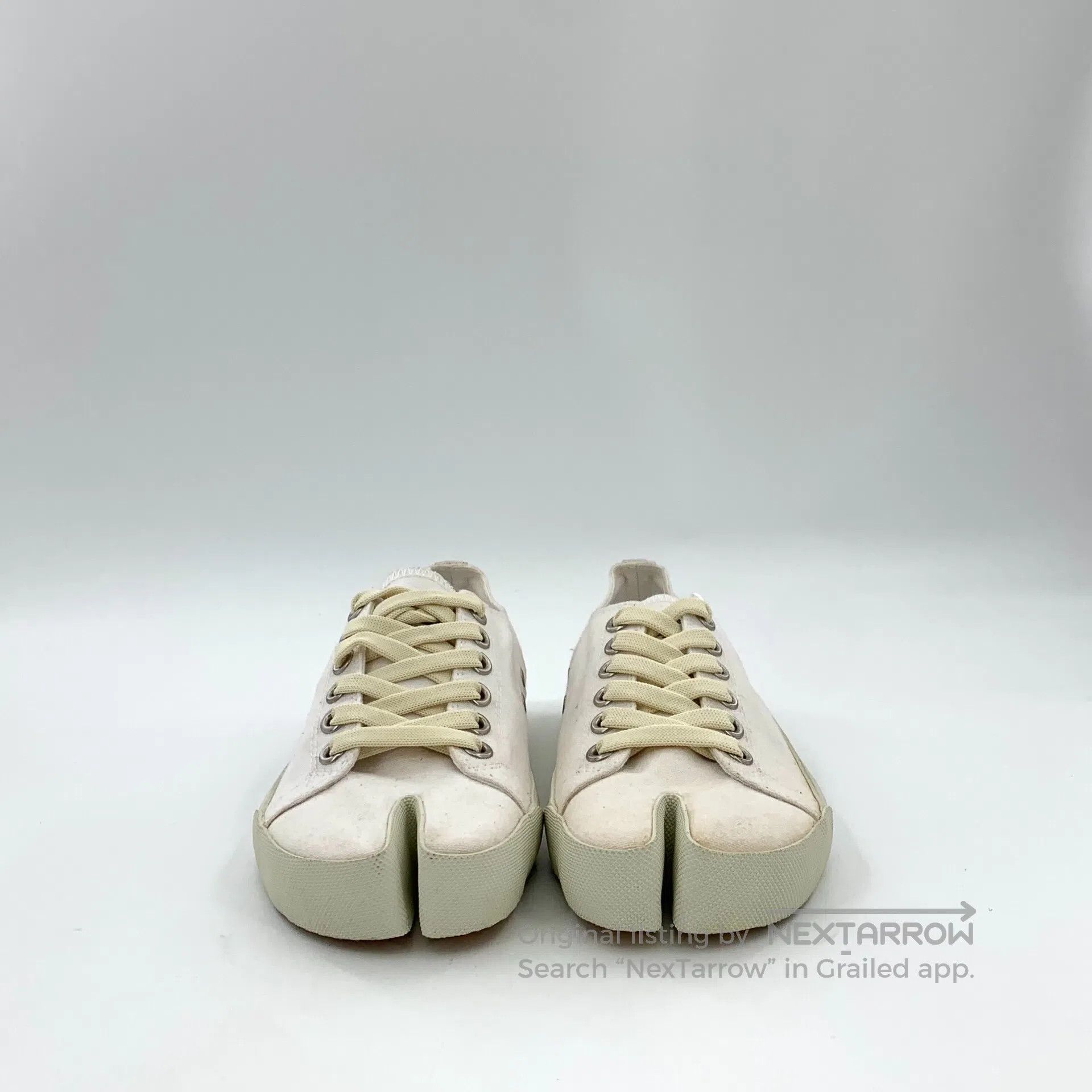 Maison Margiela Maison Margiela White Laced Casual Flat Sneakers| Size US 5 / EU 37 - 3 Thumbnail