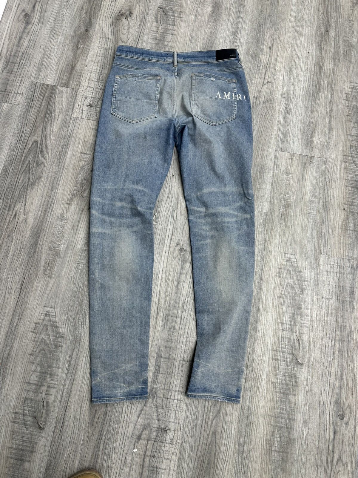 Amiri Amiri - Hibiscus Stencil Jeans Light Indigo Size US 38 / EU 54 - 2 Thumbnail