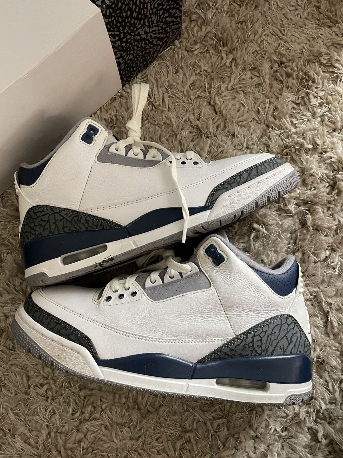Jordan Brand Jordan 3 Midnight Navy Size US 9 / EU 42 - 2 Thumbnail