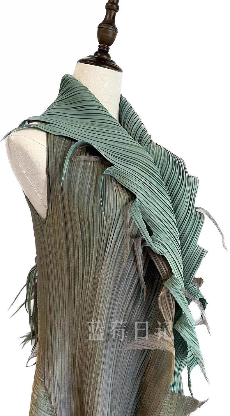 Issey Miyake Issey Miyake size:3 Light green luxury heavy industry dres Size XS / US 0-2 / IT 36-38 - 5 Thumbnail