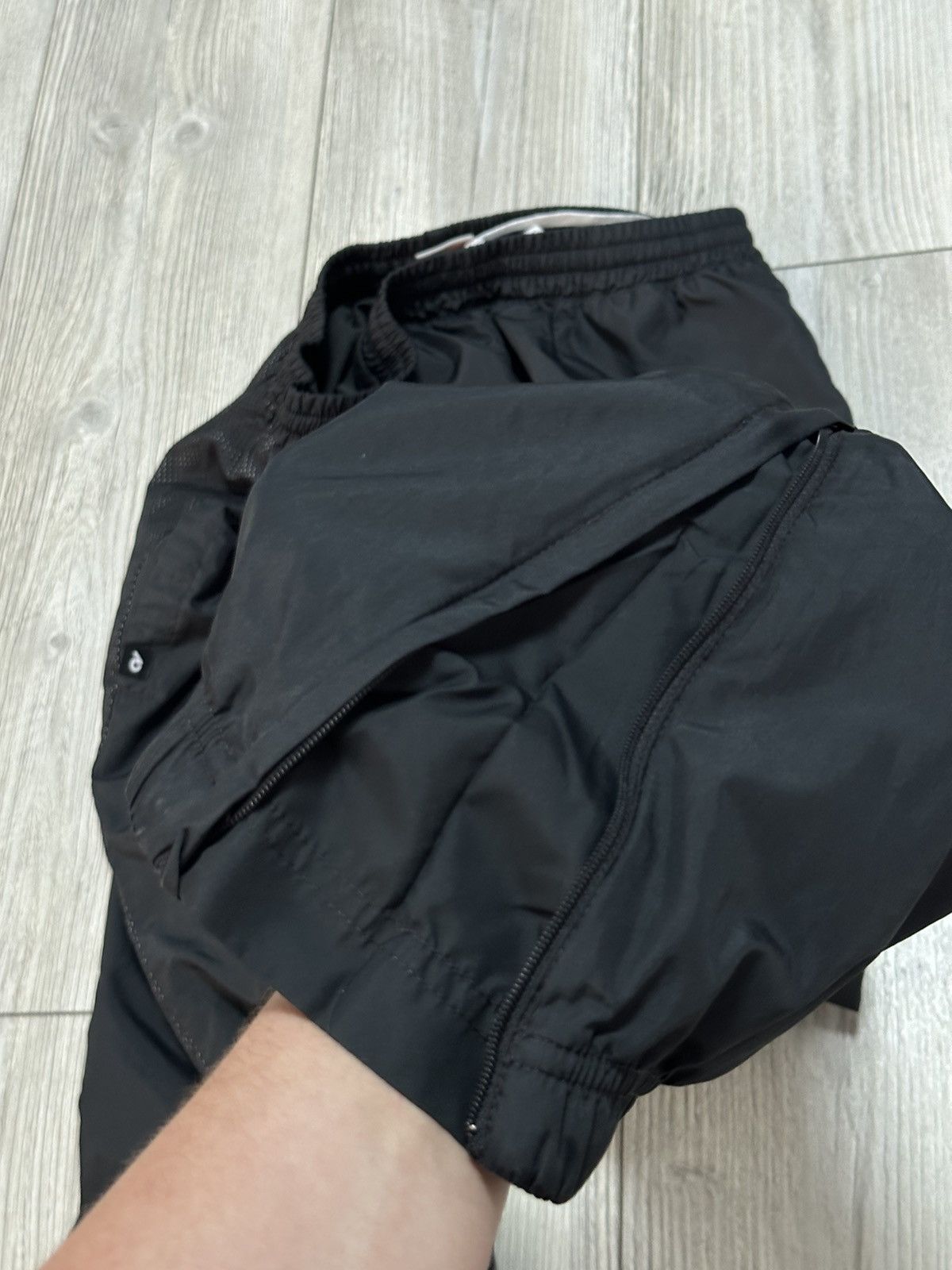 Nike Vintage Nike Track Y2K Pants Drill Nylon Gorpcore Joggers Size US 32 / EU 48 - 9 Thumbnail