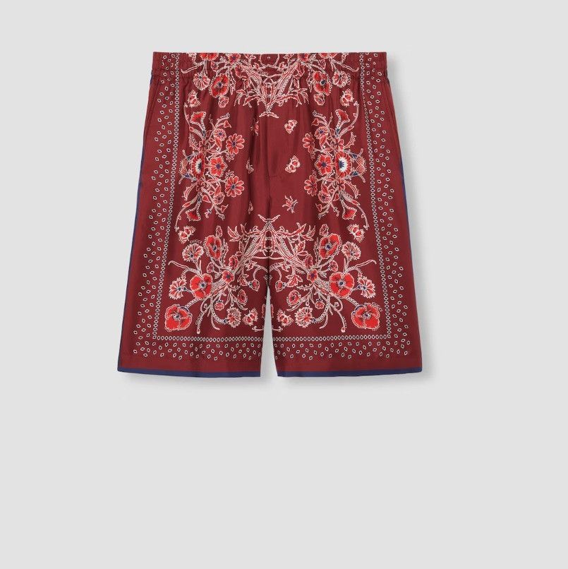 Gucci oc11z526 Printed Silk Twill Shorts in Red Size US 34 / EU 50 - 1 Thumbnail