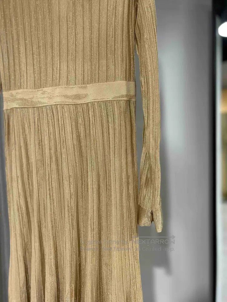 Chanel Chanel Gold-plated glitter knitted long dress Size XS / US 0-2 / IT 36-38 - 3 Thumbnail