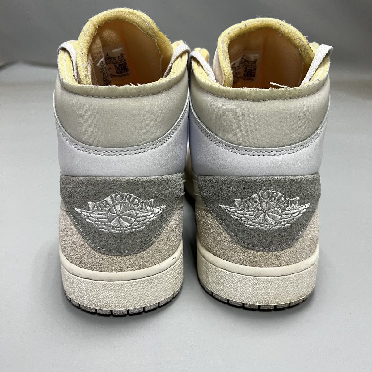 Jordan Brand × Nike Nike Air Jordan 1 Mid SE Craft sneakers shoes Size US 12 / EU 45 - 8 Thumbnail