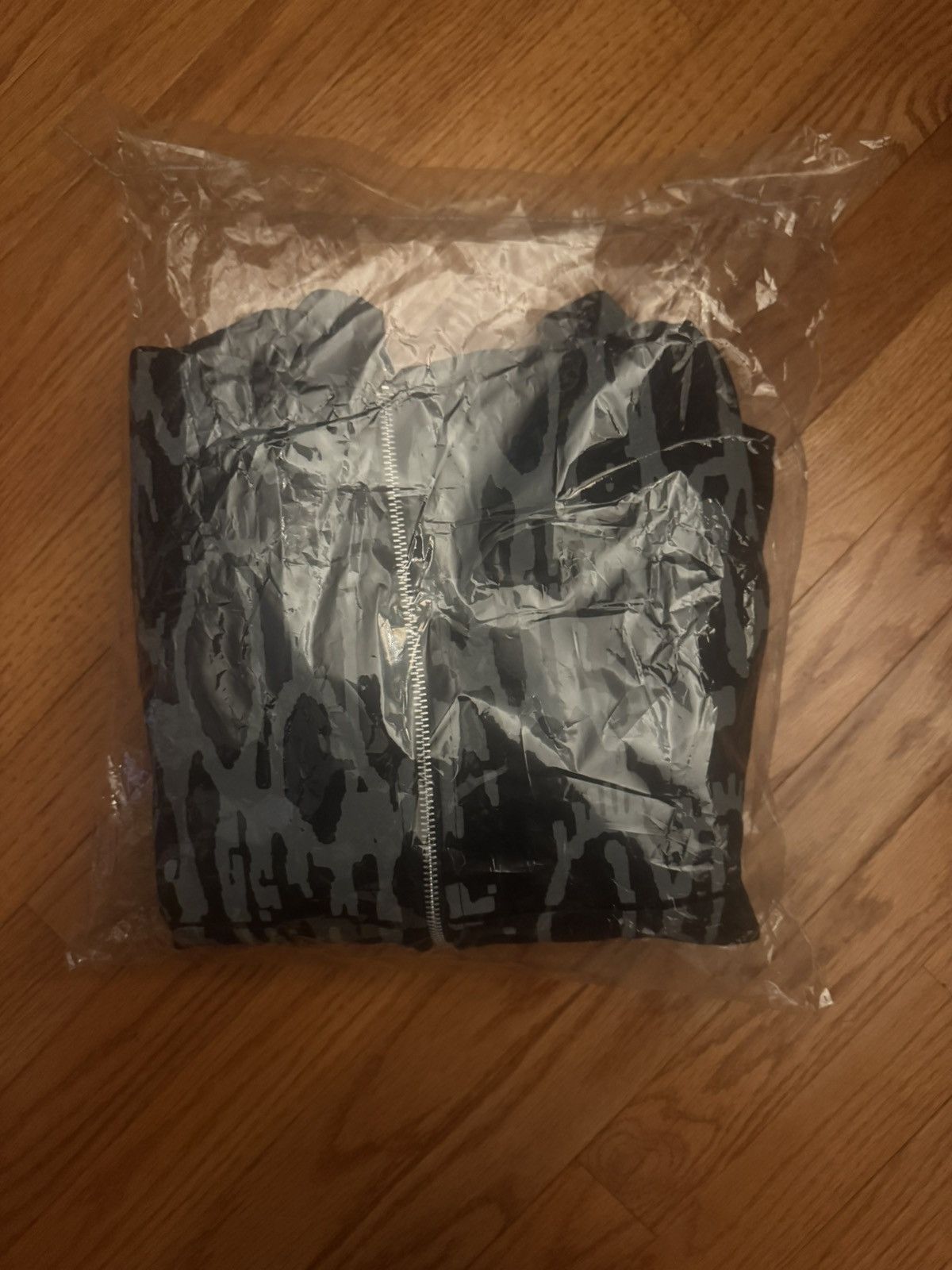 Other Slawn zipup small Size US S / EU 44-46 / 1 - 2 Thumbnail