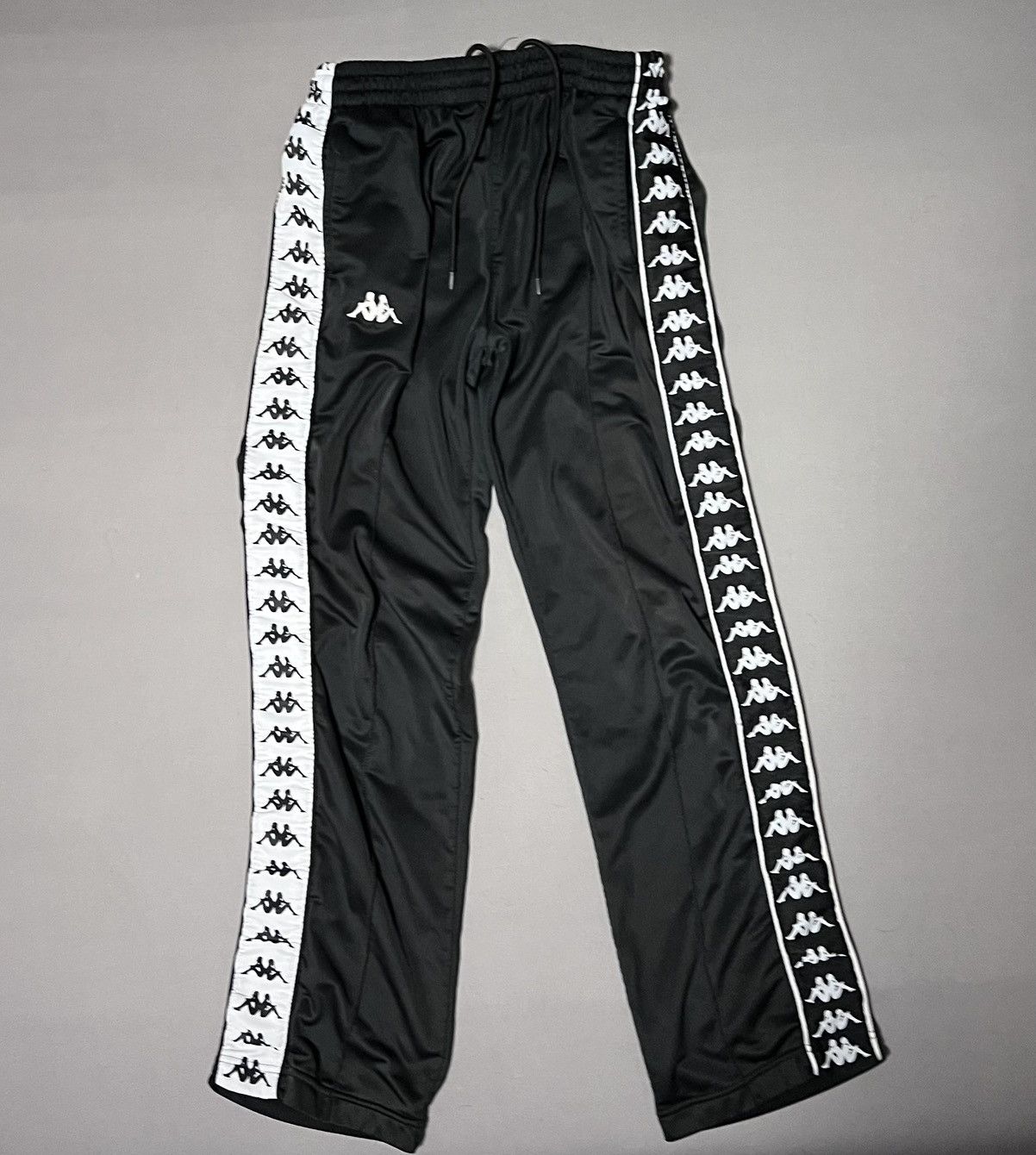 Kappa tracksuit black and white online