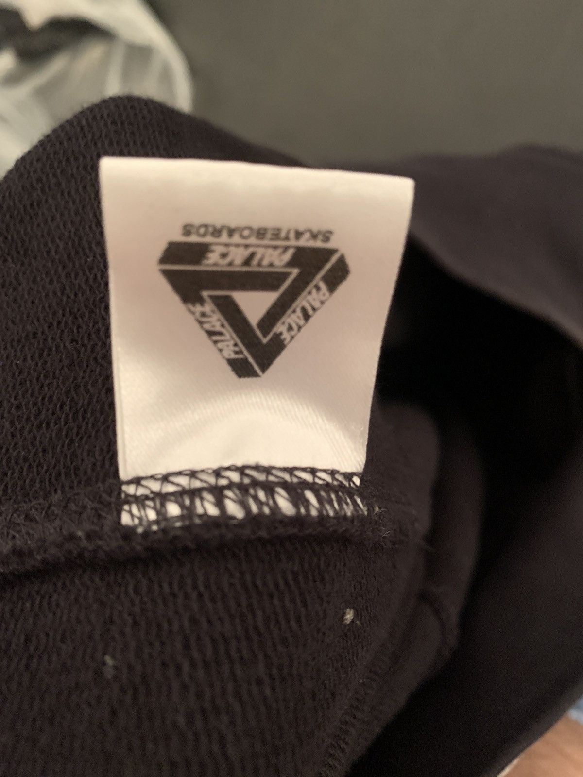 Palace Palace reconstructed logo hoodie Size US S / EU 44-46 / 1 - 4 Thumbnail