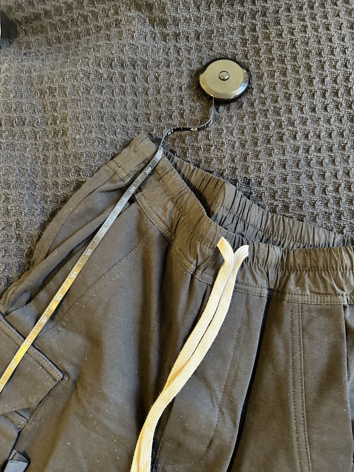 Rick Owens NWT Men’s Black Rick Owens Cargo Jogger size 46 IT Size US 28 / EU 44 - 12 Thumbnail