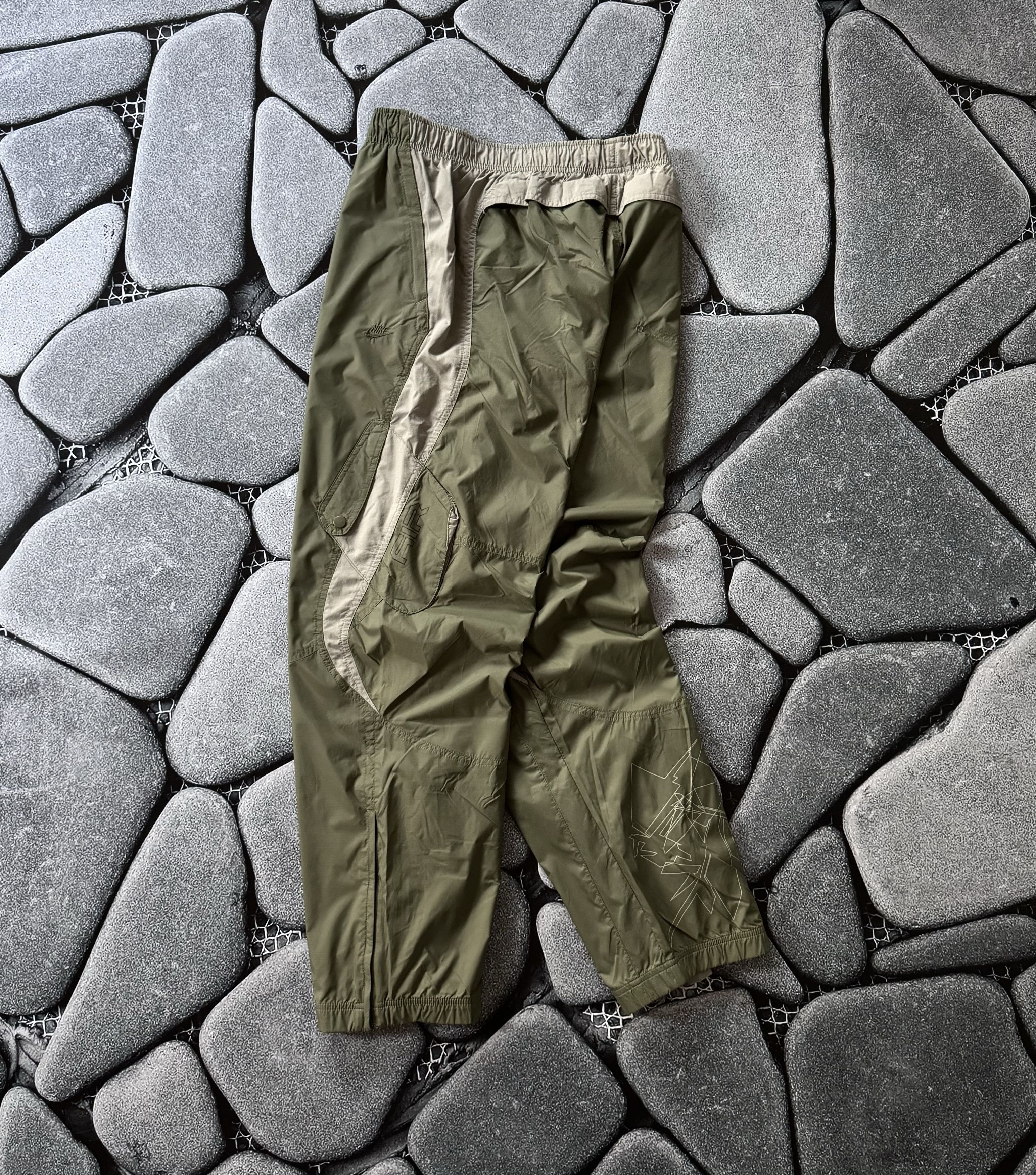 Nike NIKE TRACK VINTAGE PANT LIMITED EDITION Y2K GORPCORE KHAKI Size US 36 / EU 52 - 2 Thumbnail