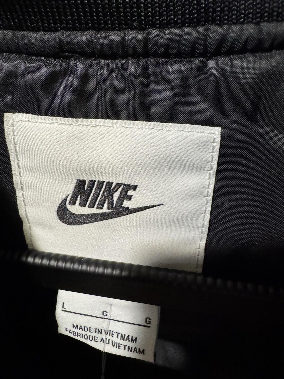 Nike NWT Nike Air Varsity Therma-Fit Bomber Jacket HJ0301-010 Size US L / EU 52-54 / 3 - 5 Thumbnail