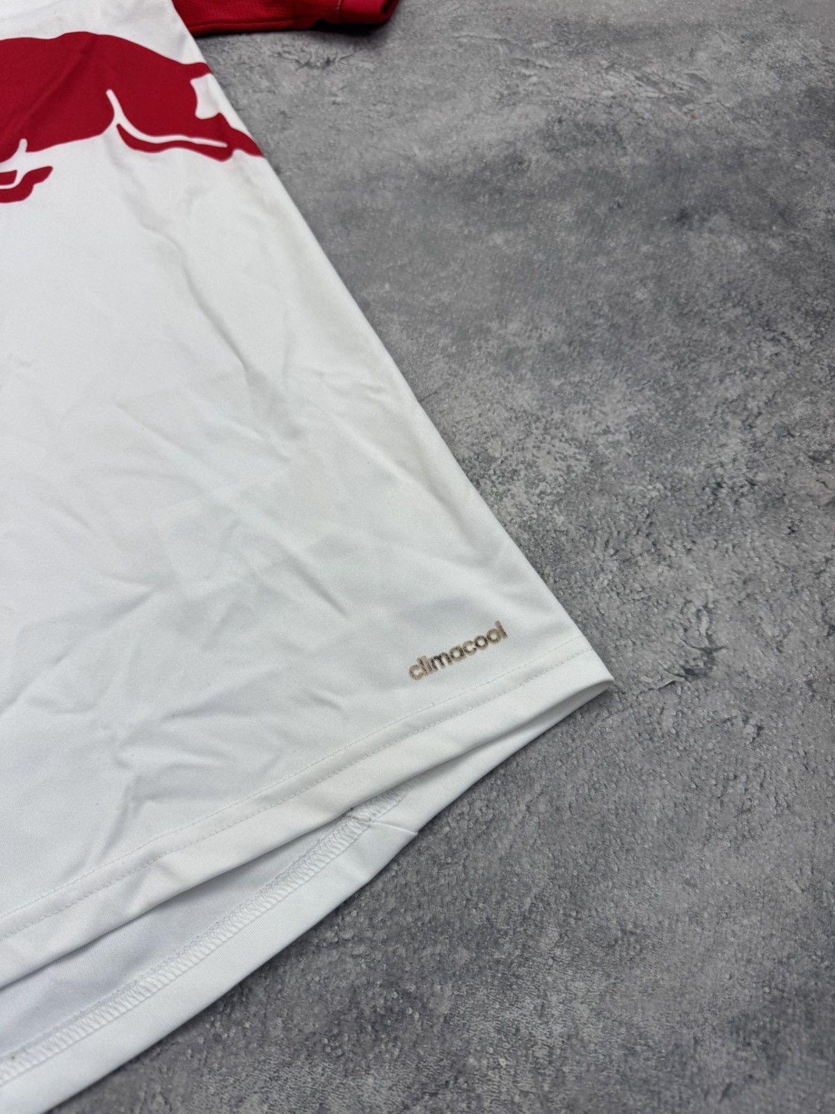 Adidas Retro New York Red Bulls 2013-14 Home Football Jersey MLS Size US M / EU 48-50 / 2 - 12 Thumbnail