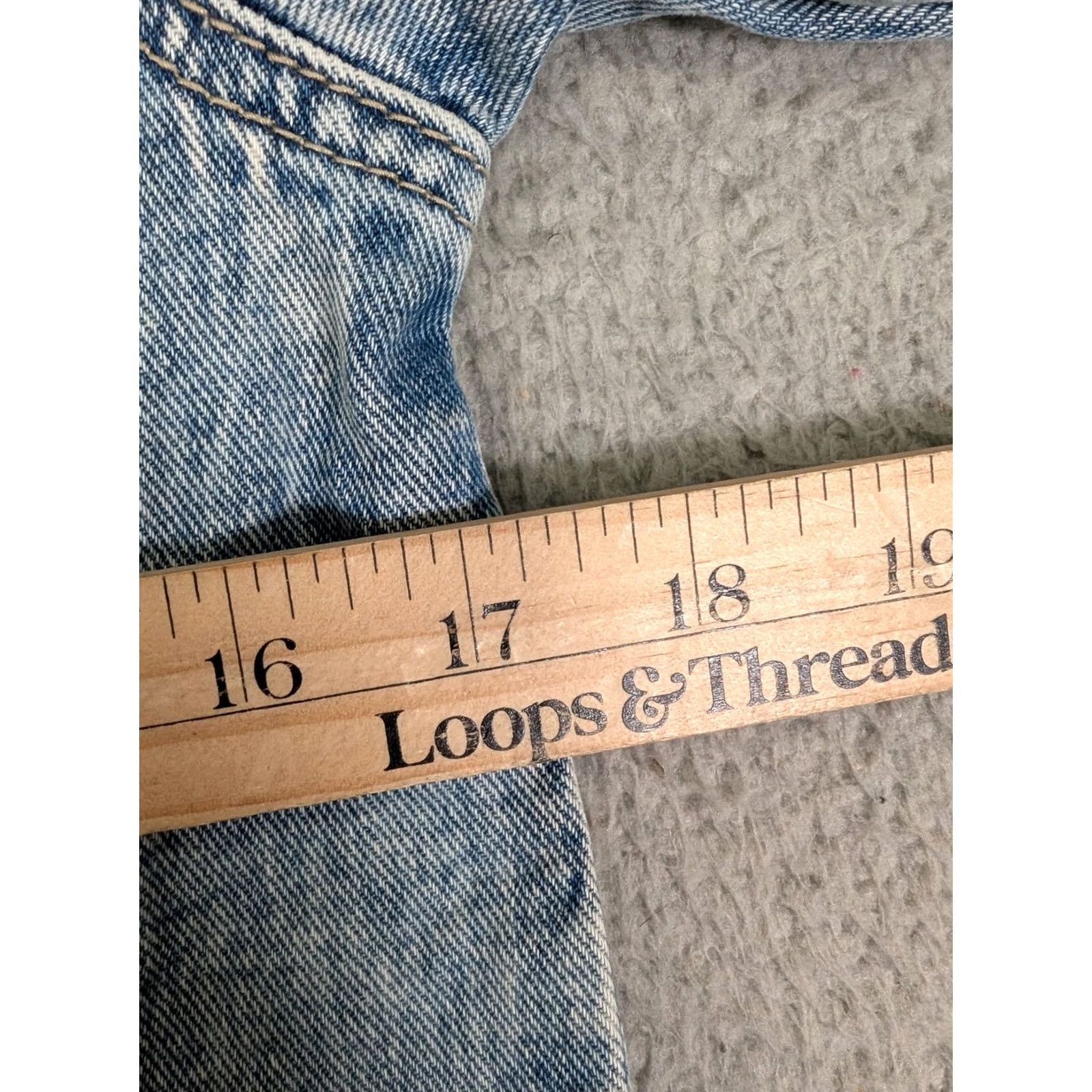 Von Dutch Von Dutch Tie Front Denim Jacket Womens Small Light Wash Patch Logo Embroidered Jacket Size S / US 4 / IT 40 - 6 Thumbnail