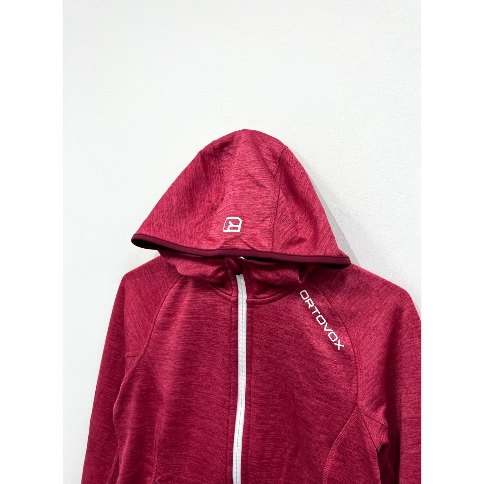 ORTOVOX ORTOVOX Merino Inside Zip Hoodie Women's M Crimson Logo Vintage? No (N/A) Size M / US 6-8 / IT 42-44 - 2 Thumbnail
