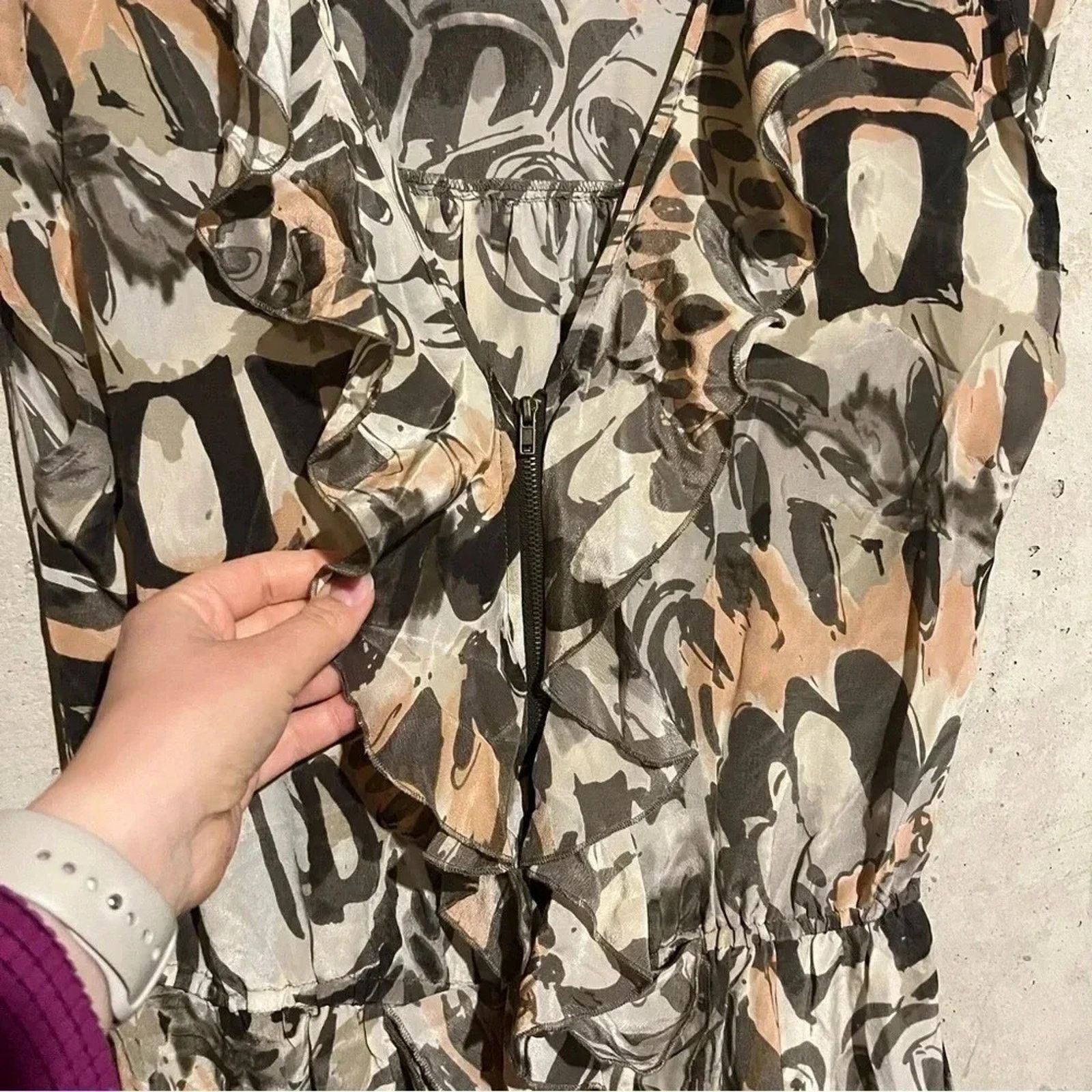 Other Charlie Jade 100% Silk Dress Size M Size M / US 6-8 / IT 42-44 - 5 Thumbnail