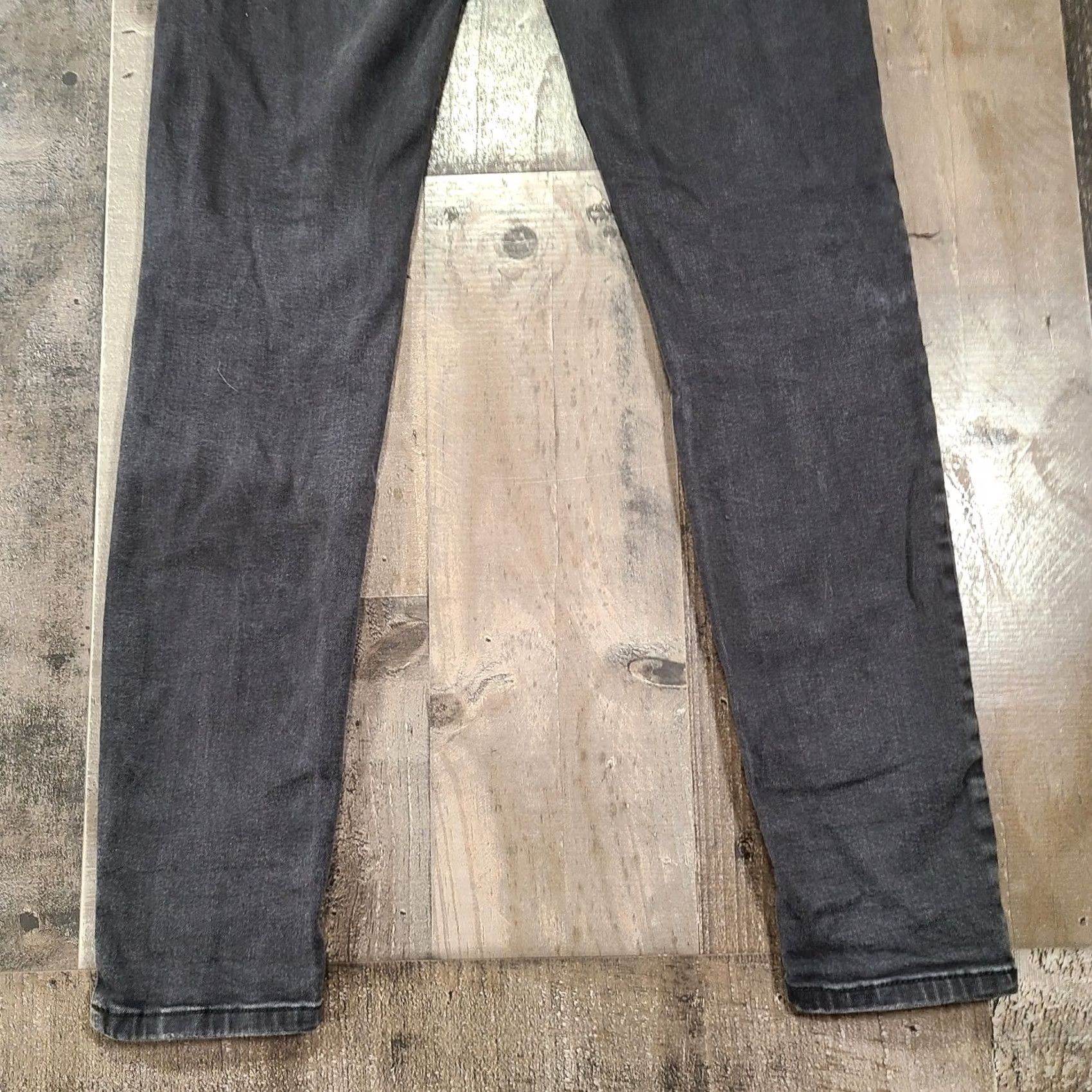Forever 21 FOREVER 21 Jeans Womens 25 Skinny High Rise Distressed Zip Dark Wash Black Denim Size 42" / US 20 - 7 Thumbnail