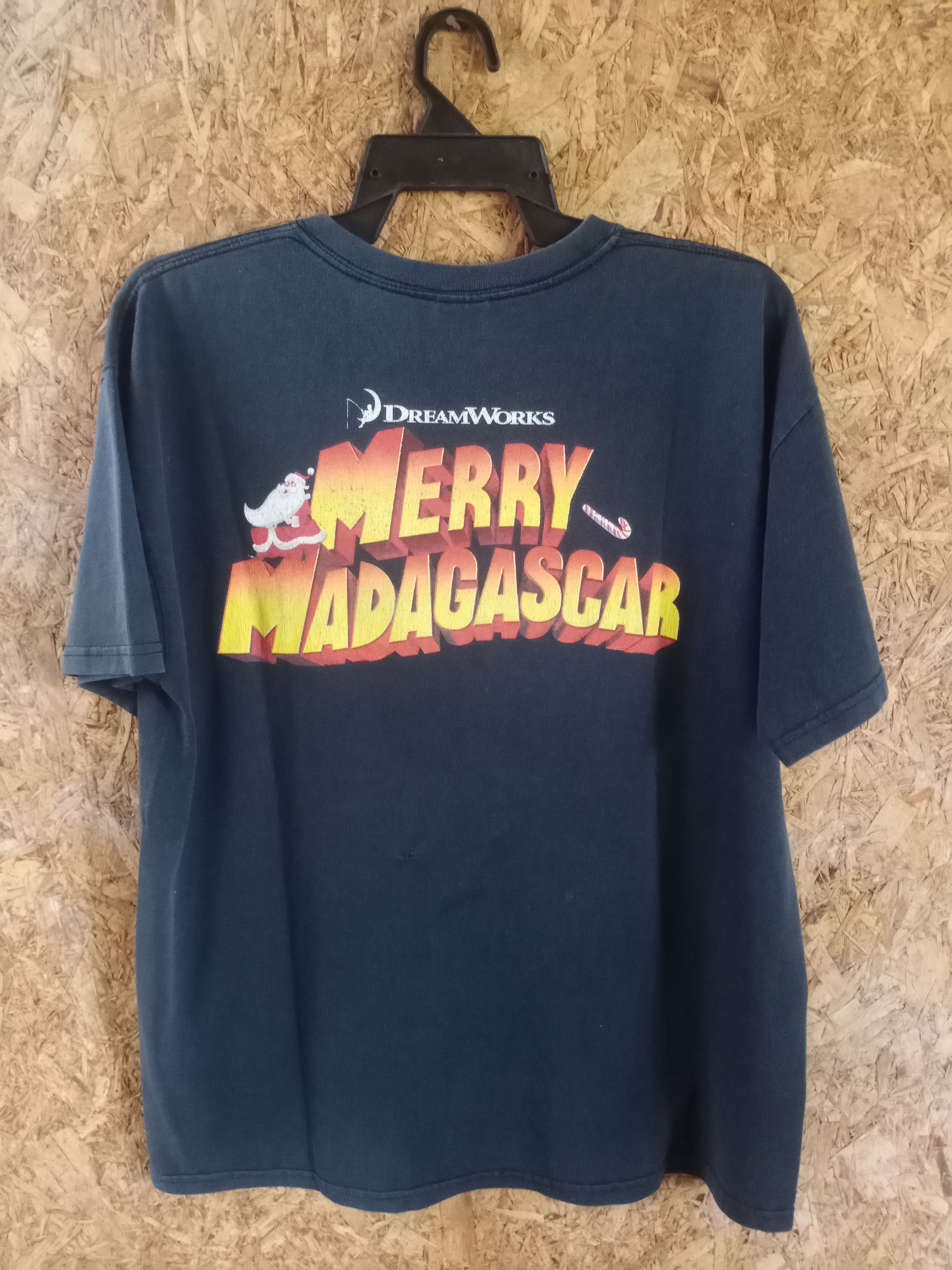 Gildan Merry madagascar Size US L / EU 52-54 / 3 - 2 Thumbnail