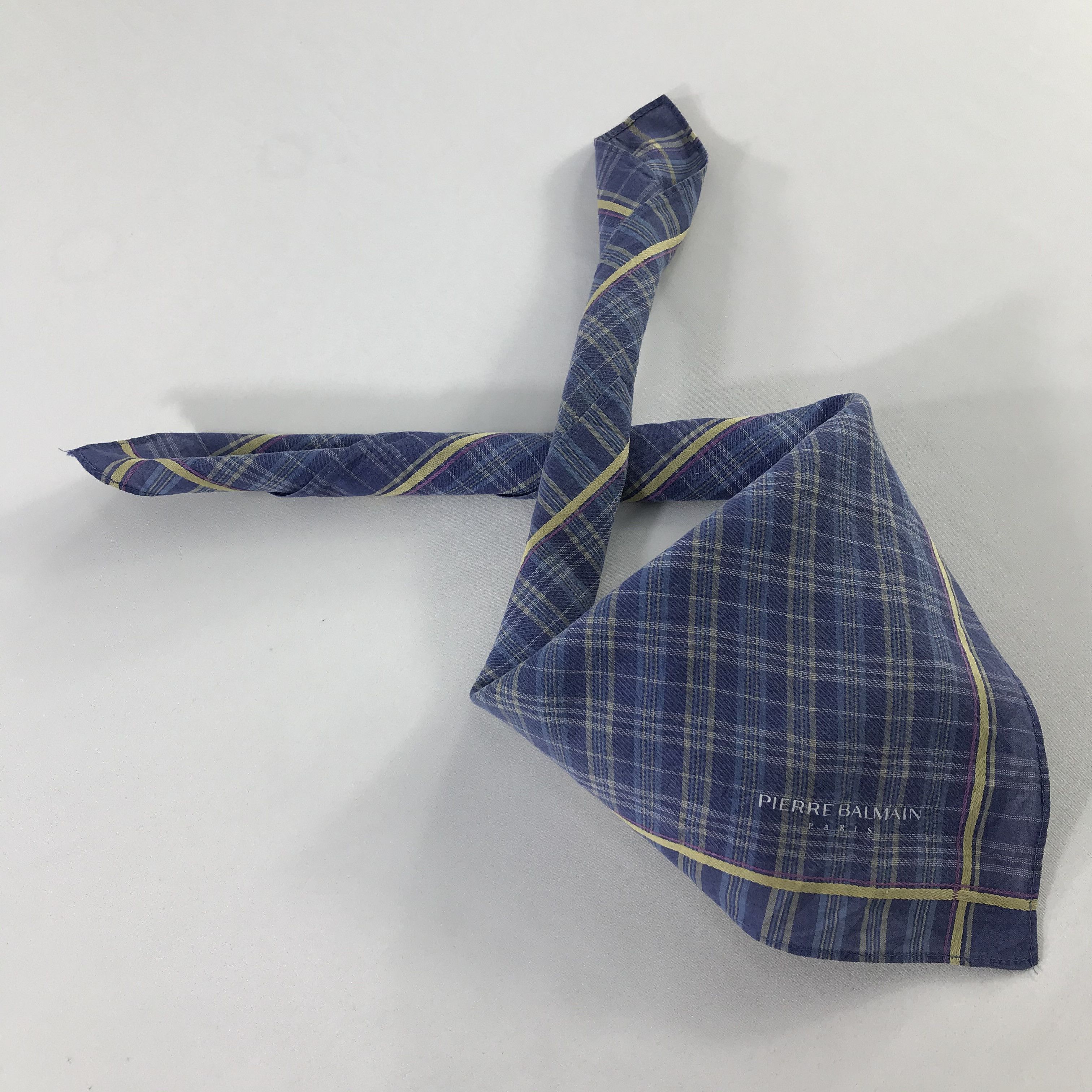 Pierre Balmain × Vintage Pierre Balmain Bandana / Handkerchief / Neckerchief - S1129 Size ONE SIZE - 4 Thumbnail