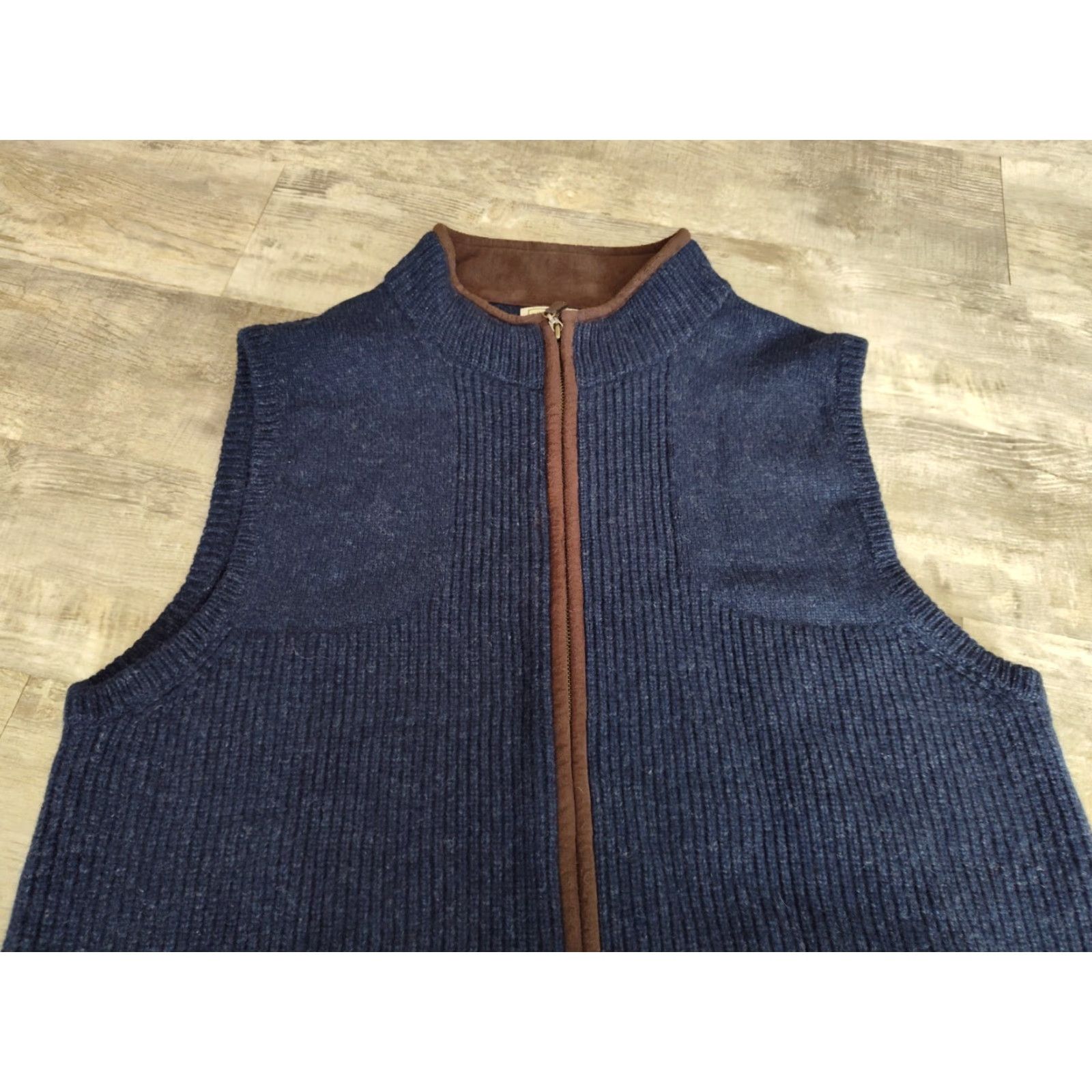 Vintage VINTAGE L.L.Bean Lambs Wool Sweater Vest Full Zip - Size L - Blue - 100% Lambs Wool - Adult Mens Betted EUC Size US L / EU 52-54 / 3 - 4 Thumbnail