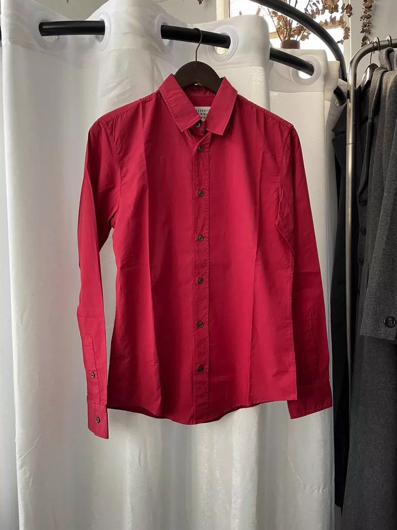 Maison Margiela Maison Margiela Medieval Red Long Sleeve Shirt Size US S / EU 44-46 / 1 - 1 Thumbnail