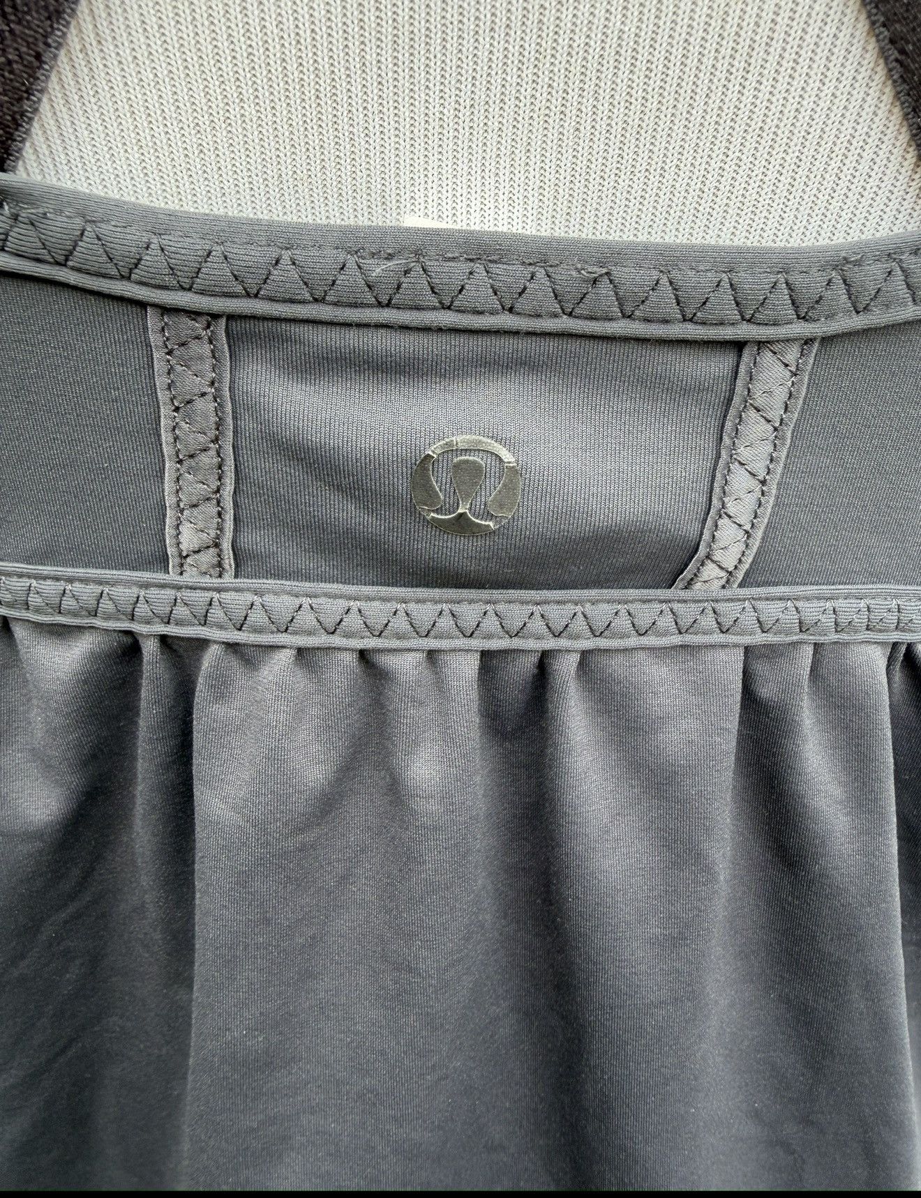 Lululemon New Lululemon Coal Gray Rehearsal Tank Top Women's Size 8 Size M / US 6-8 / IT 42-44 - 3 Thumbnail
