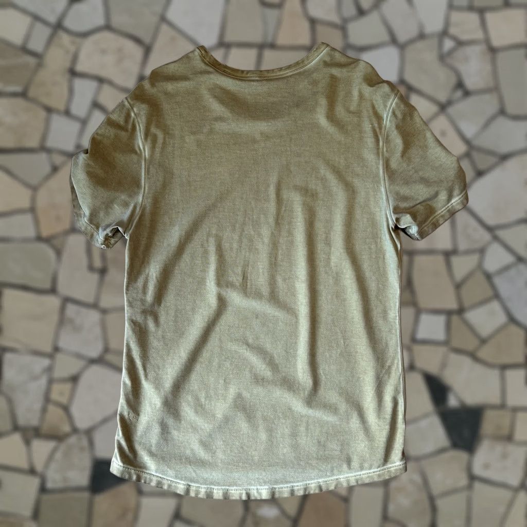 Lululemon Lululemon Ashta Shirt Short Sleeve Men’s Small T-Shirt, Yellowish, Athletic, Logo, Performance Top, Yoga Running Gym Training, All Seasons Size US S / EU 44-46 / 1 - 1 Thumbnail