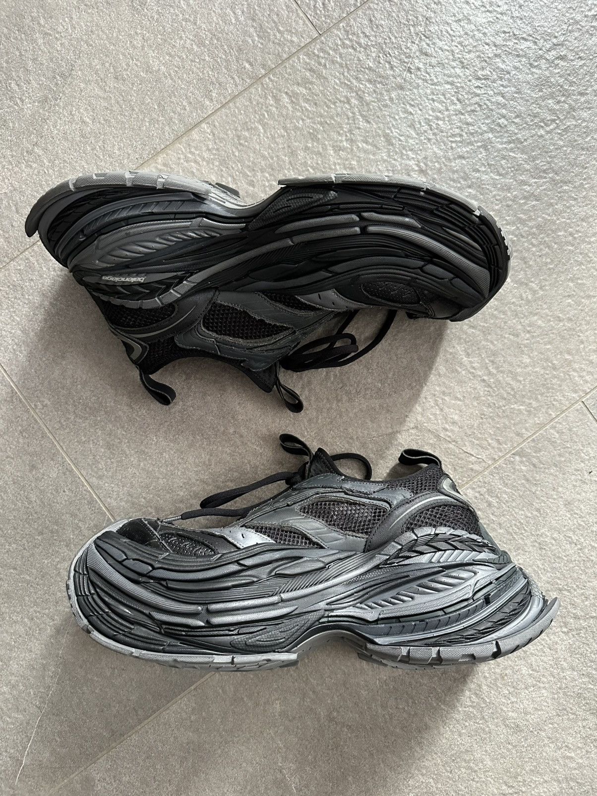 Balenciaga [42] Spring25 Reduced Platform sneakers Size US 9 / EU 42 - 4 Thumbnail