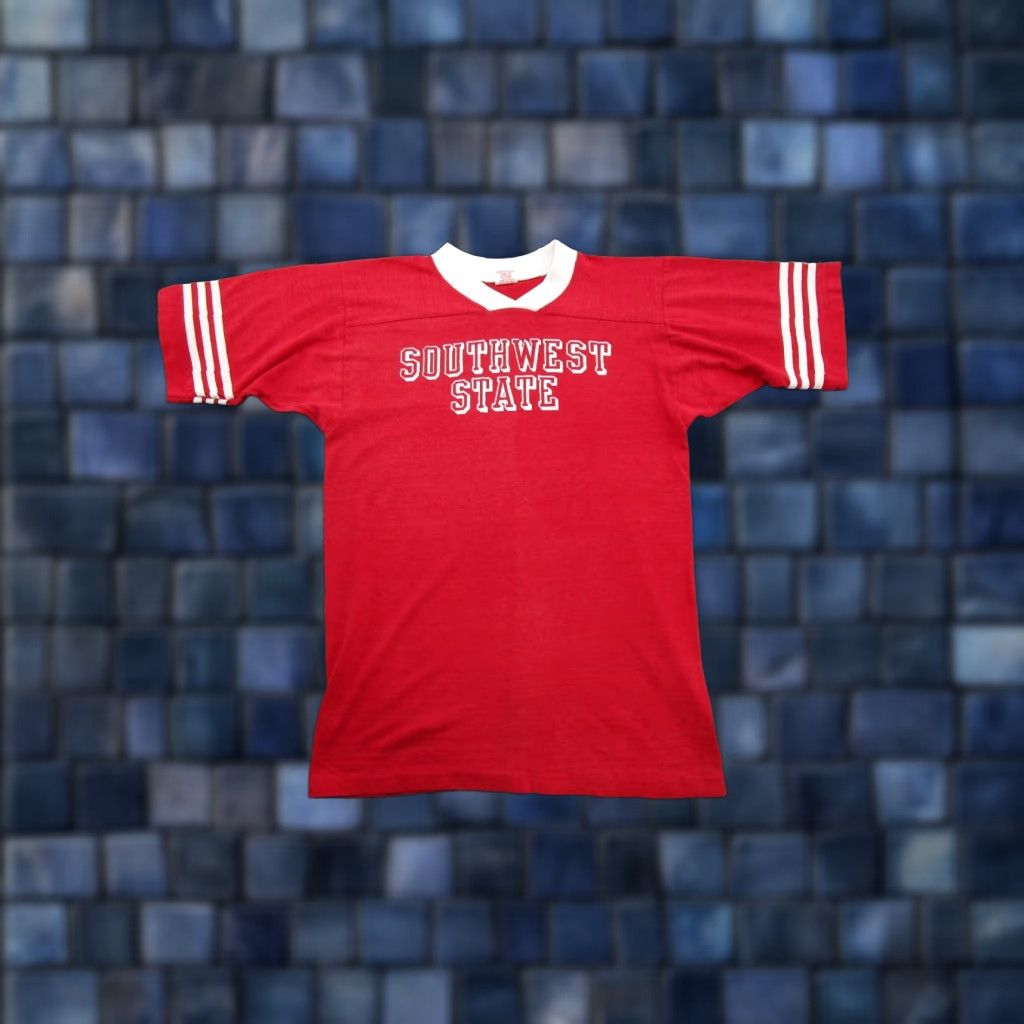 Vintage VINTAGE Collegiate Southwest State University College Shirt Unisex Adults T-Shirt Red 70s 80s SZ M Size US M / EU 48-50 / 2 - 1 Thumbnail