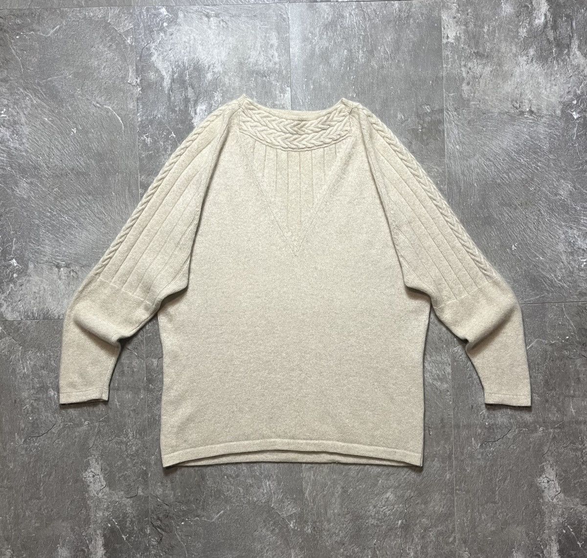 Brioni Brioni Roma Beige 100% Cashmere Crewneck Italy Rare Sweater Size US M / EU 48-50 / 2 - 1 Thumbnail