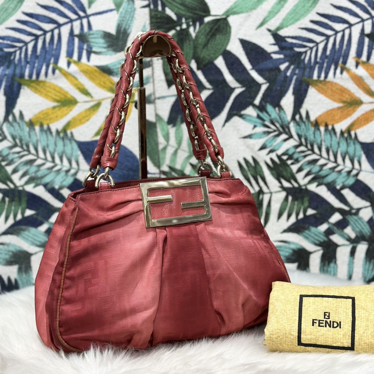 Fendi Authentic FENDI Red Zucca Chain Handbag Size ONE SIZE - 1 Thumbnail