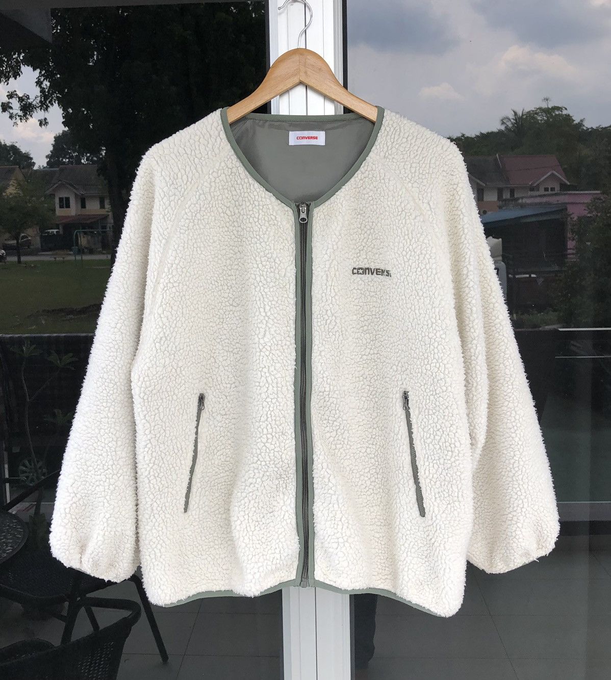 Converse CONVERSE Men No-Collar Boa Fleece Jacket with Raglan Sleeves Size US L / EU 52-54 / 3 - 4 Thumbnail