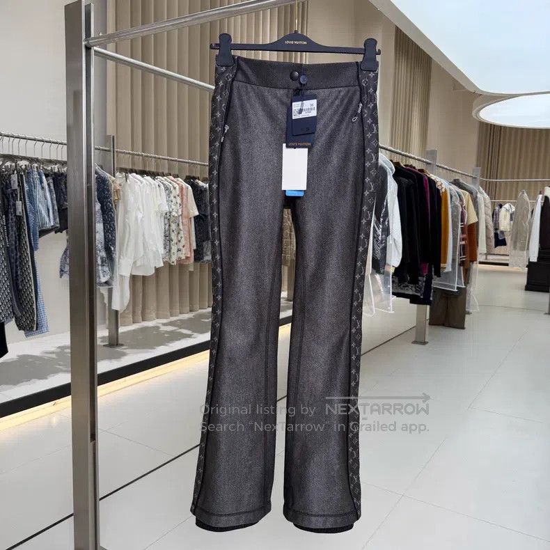Louis Vuitton Louis Vuitton 26 Denim Grey Soft Shell Slim Ski Pants Size US 36 / EU 52 - 1 Thumbnail