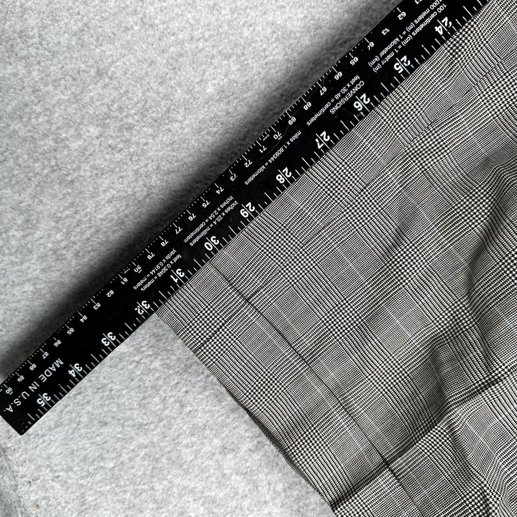 Ermenegildo Zegna VINTAGE Ermenegildo Zegna Dress Pants Mens 44x32 Gray Plaid Su Misura Made Switzerland Size US 44 / EU 60 - 7 Thumbnail