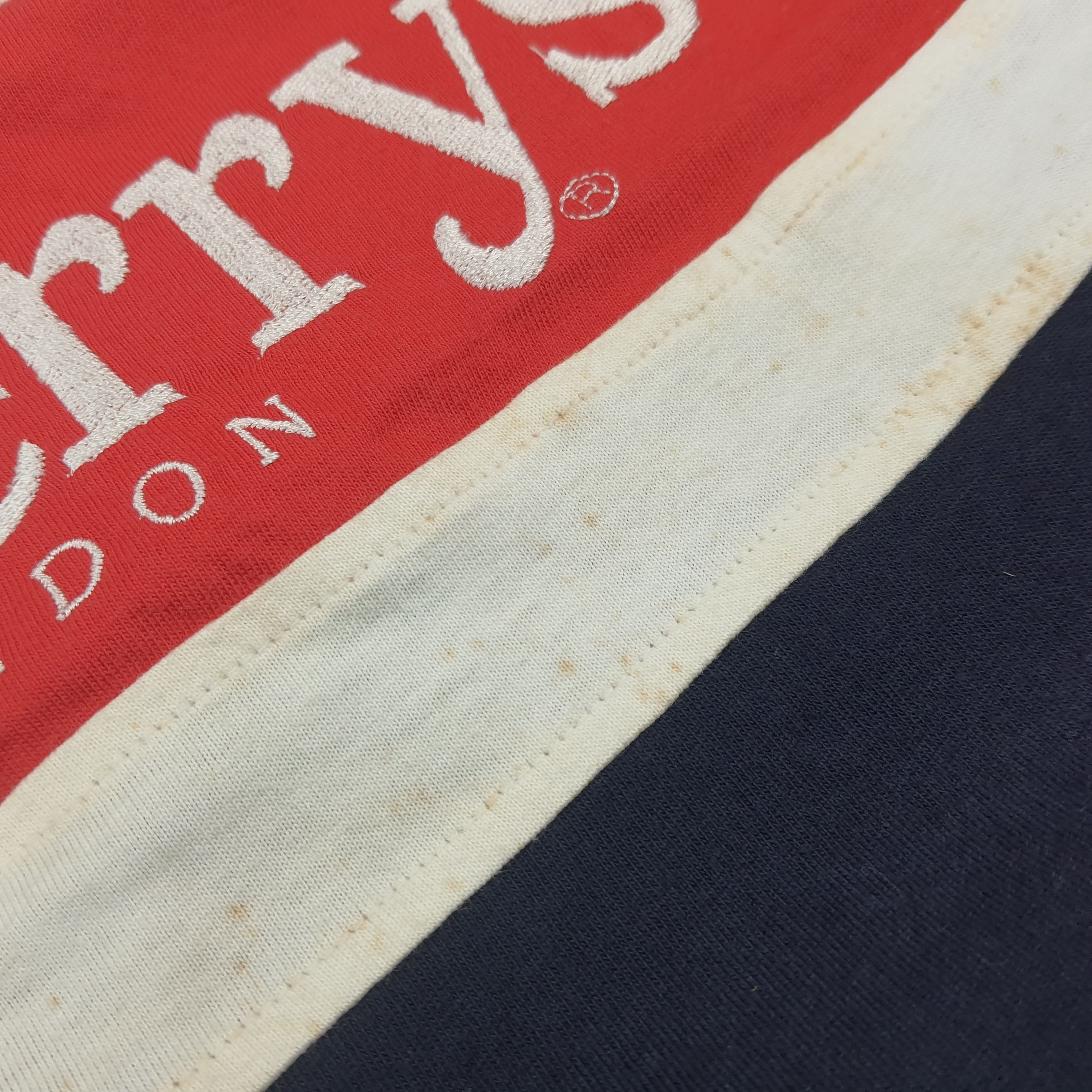 Burberry Vintage Burberrys London Stripe Deadstock Tshirt C299N13 Size US M / EU 48-50 / 2 - 10 Thumbnail