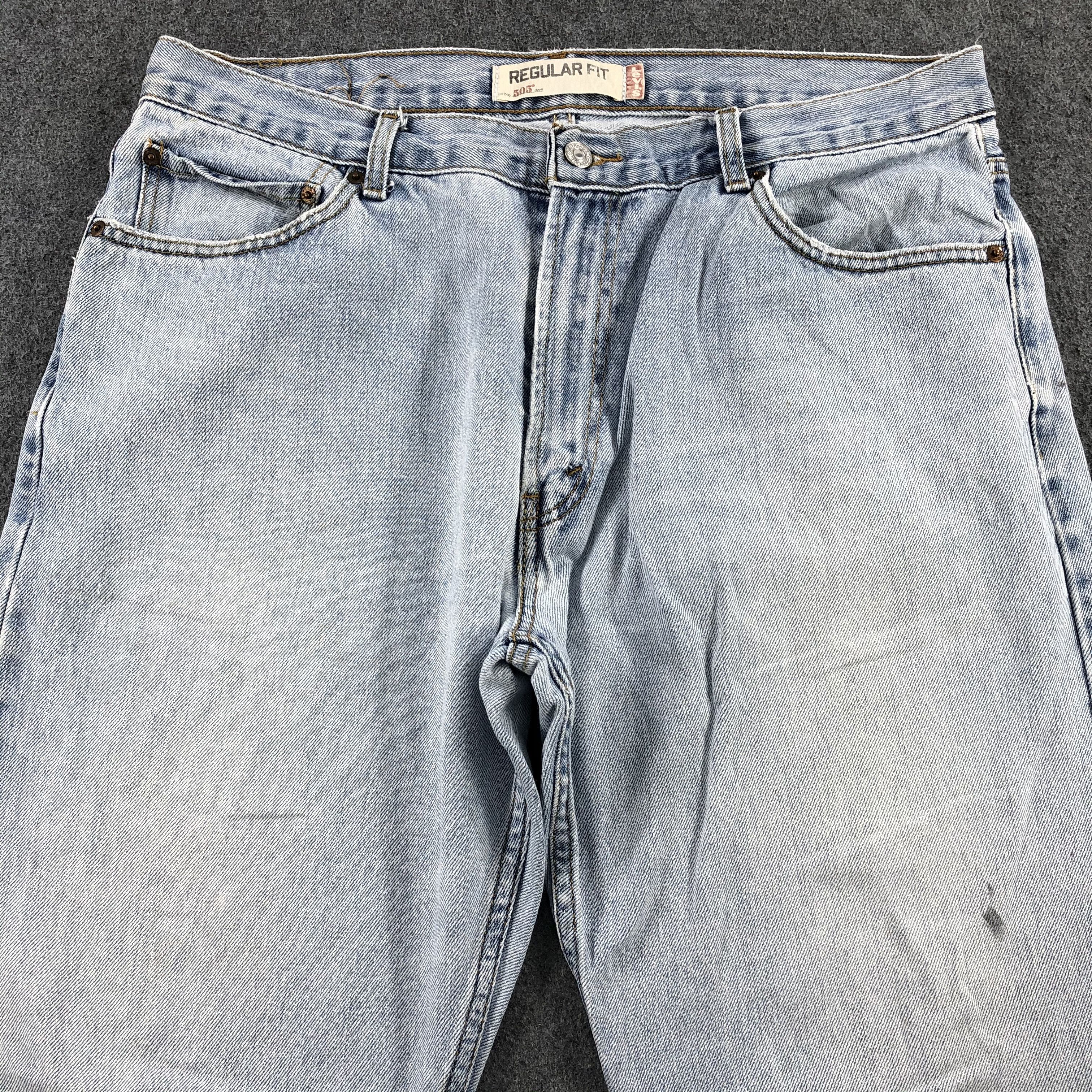 Levi's × Vintage Vintage Light Wash Levis 505 Jeans-JM1834 Size US 38 / EU 54 - 3 Thumbnail