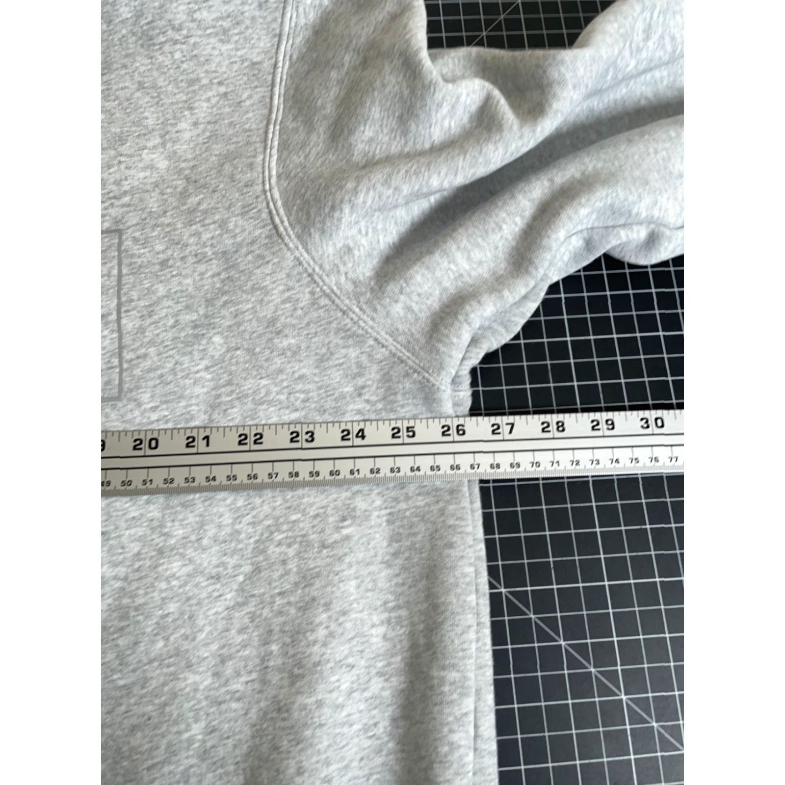 Vintage Kirkland Signature Logo Crewneck Sweatshirt Adult 2XL Heather Gray Cotton Polyester | Sweatshirt | Mens | 2XL | Logo | Retro | Fall Winter | Pullover Size US XXL / EU 58 / 5 - 5 Thumbnail