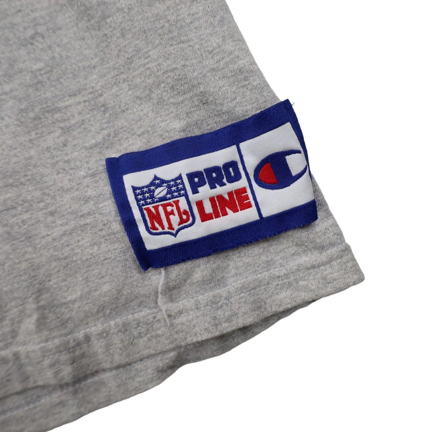 Champion VINTAGE Denver Broncos Champion T-Shirt Gray XL Mens Graphic 90s Size US XL / EU 56 / 4 - 4 Thumbnail