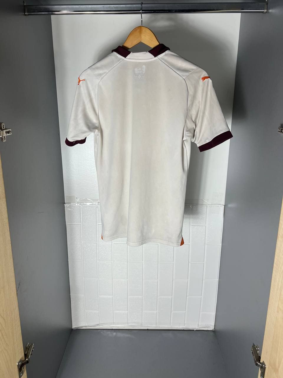 Puma VERY RARE PUMA FC MANCHESTER CITY ENGLAND SOCCER JERSEY Y2K Size US S / EU 44-46 / 1 - 14 Thumbnail
