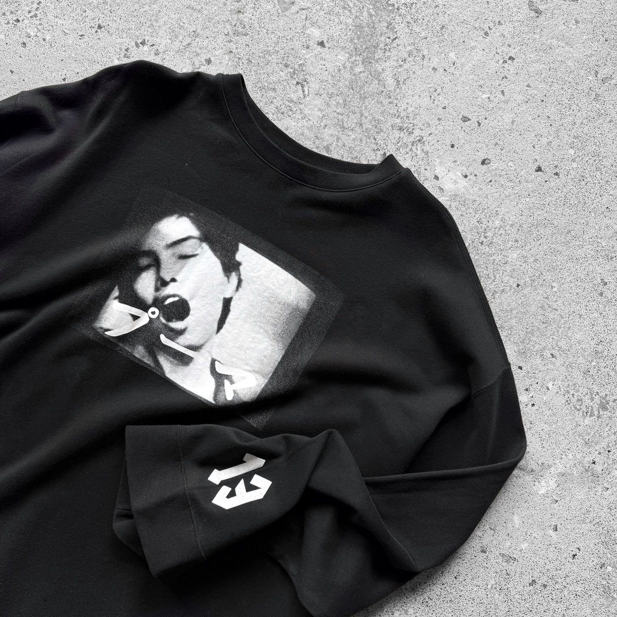 Fenty × Puma Puma Fenty by Rihanna L/S Unisex Graphic Crewneck T-Shirt Size US XL / EU 56 / 4 - 4 Thumbnail